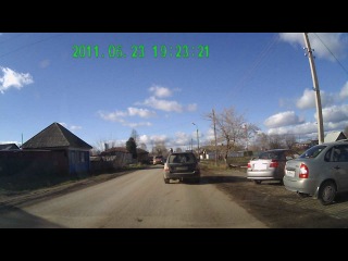 ДТП 27.10.12 г Оса перекресток Ст. Разина- Злыгостева смотрите до конца нужны коментарии нужны коментарии